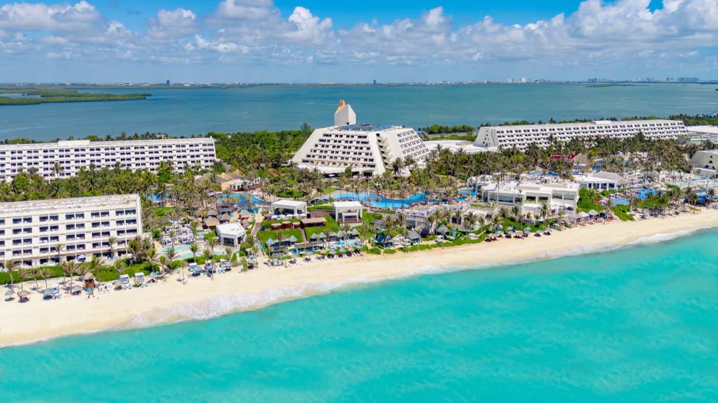 Grand Oasis Cancún - Plan Todo Incluido